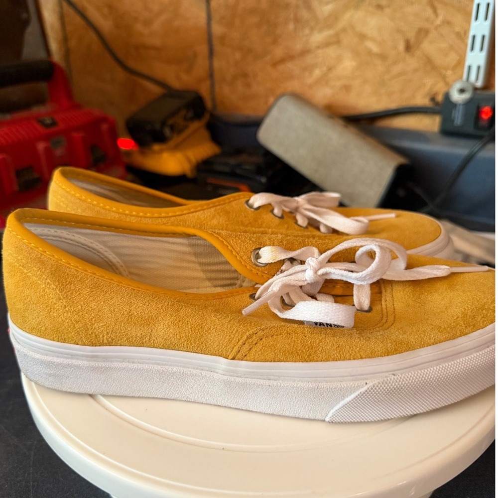 Vans Authentic Mustard Yellow Suede 3M Scotchgard Sneakers Mens 5.5 Womens 7